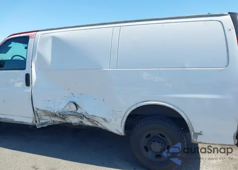 2006 Chevrolet Express Work Van from USA, damaged, VIN 1GCGG25V861138950